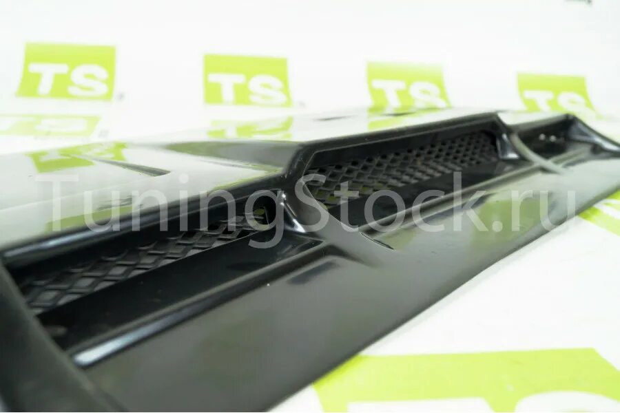 Заборник холодного воздуха 2105-1109302. Заборник холодного воздуха 1109302. Угловой патрубок термостата 2105. Воздухозаборник ваз 2105 бк. Заборник холодного воздуха 2105-1109302.