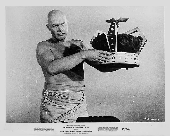 Гордон. Султан косен с робертом. Невероятно огромный человек фильм 1957. Султан кёсен. Невероятно огромный человек.