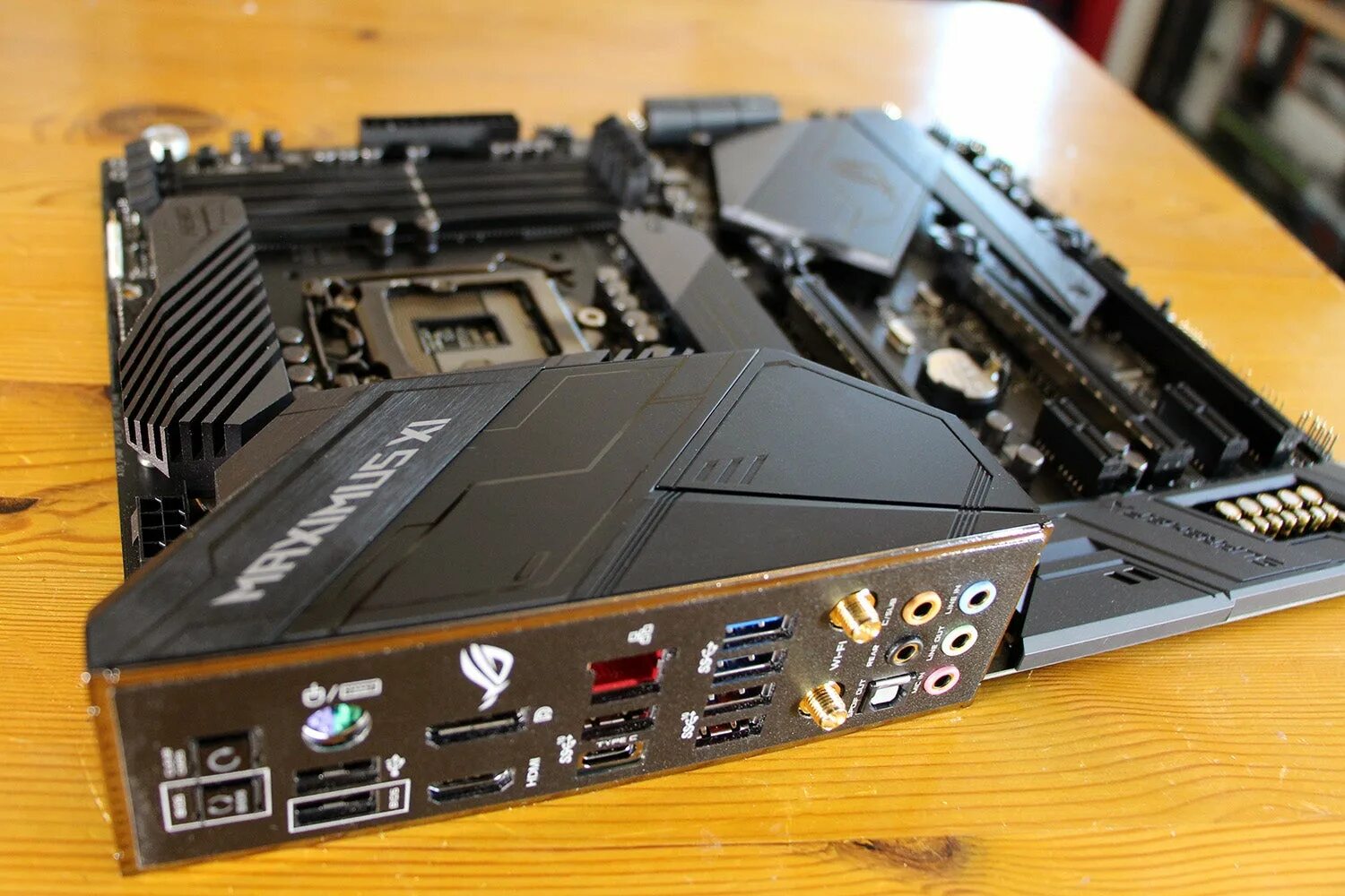 Asus rog maximus xi