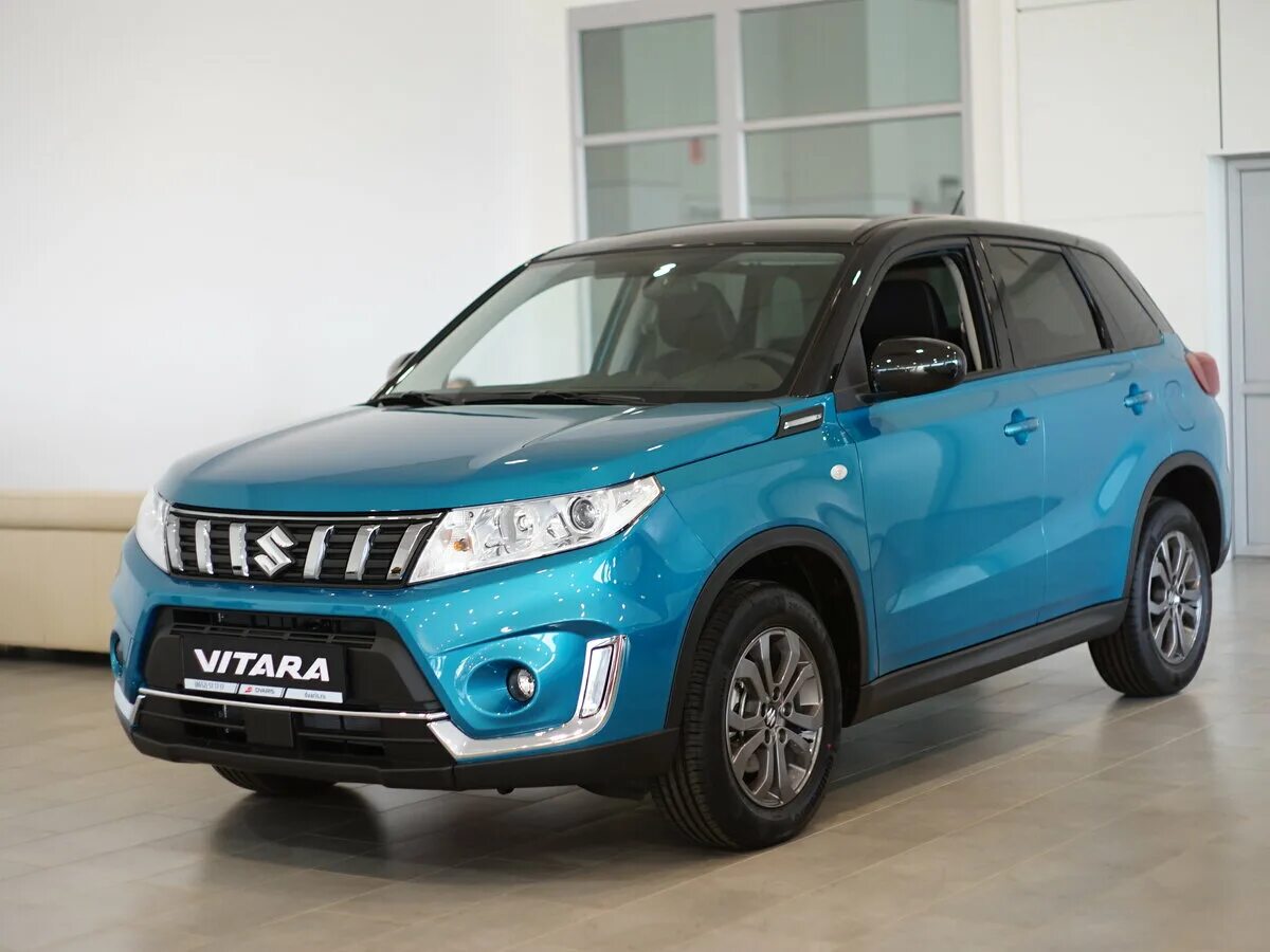 Сузуки витара купить цена. Suzuki Vitara 2019. Сузуки Витара голубая. Сузуки Витара новая. Сузуки Витара 2018.