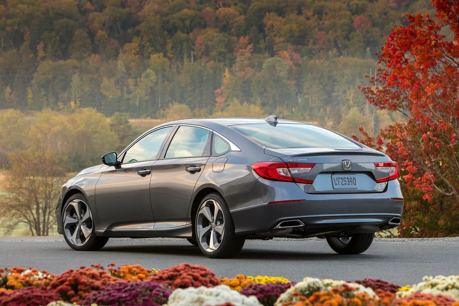 Купить хонду аккорд новую. Honda Accord 2020. Honda Accord 2019. Honda Accord x 2020. Honda Accord 10.