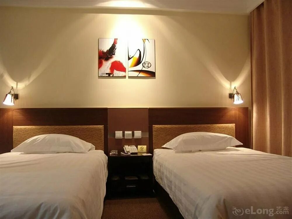 хэйхэ гостиницы. китай хэйхэ отель. хэйхэ провинция хэйлунцзян. фото гостиницы восточные гавайи в хэйхэ. китай хэйхэ отель.