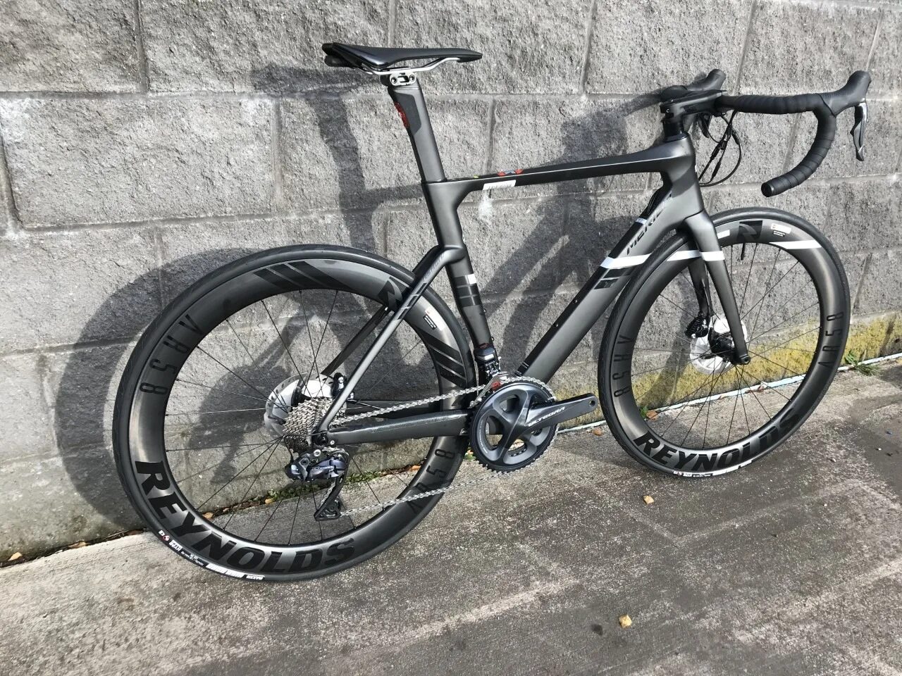 Колеса reynolds ar 58. Reynolds wheels. Reynolds ar58. Шоссейные колеса для велосипеда. Shimano grx wh-rx570.