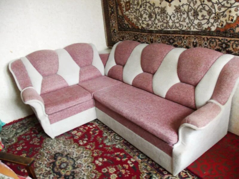 Угловой диван б/у. Ижевские диваны угловые. Мебель в Саратове диваны угловые диваны. Диваны б у саратове