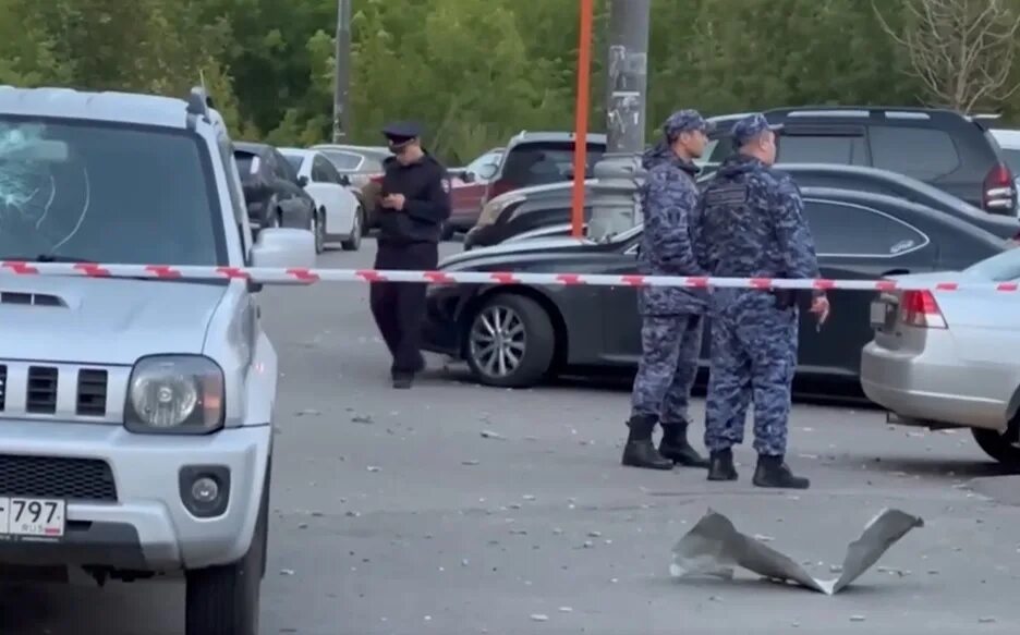 В каком районе сбили беспилотники. Сбили беспилотник над Тамбовской области. Сбитые беспилотники ночью. В Тосненском районе сбили беспилотник. Сбит беспилотник в Подольском районе.