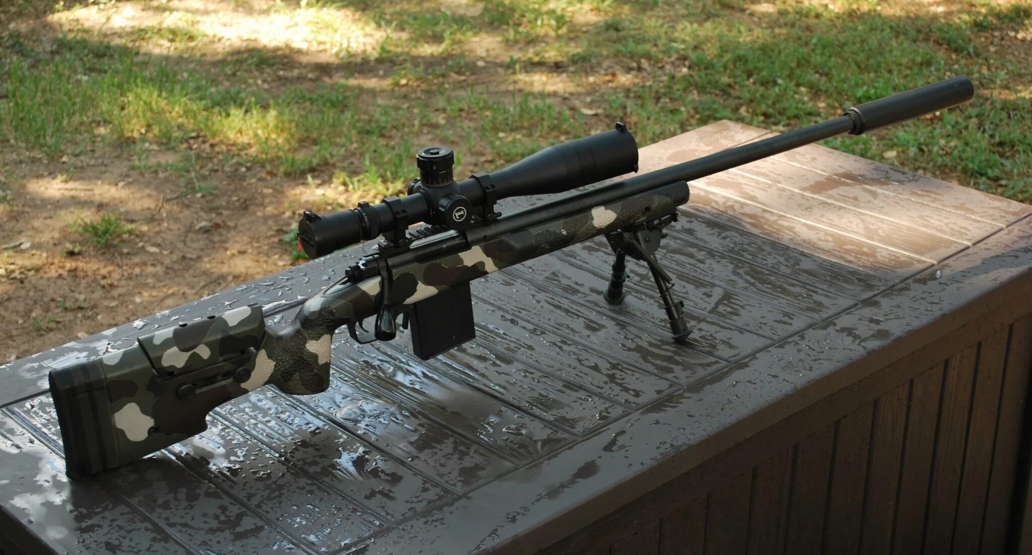 М 24. M24 снайперская винтовка. Снайперская винтовка м24 пневматика. М24 винтовка. М40 винтовка с глушителем.