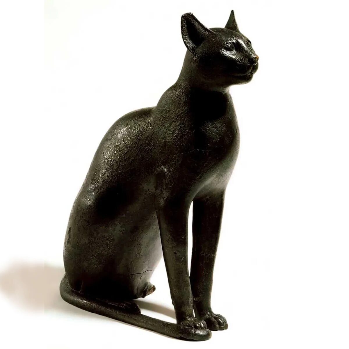 Купить египетскую кошку. Бастет Египетская скульптура кошки. Статуя кошки Бастет. Баст богиня кошек скульптура. Богиня Бастет статуэтка.