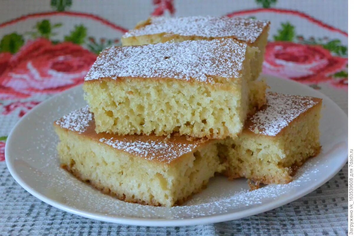 Как приготовить вкусный манник в духовке. Манник пирог манник. Манник на кефире. Манник пышный рассыпчатый. Сметанник манник.