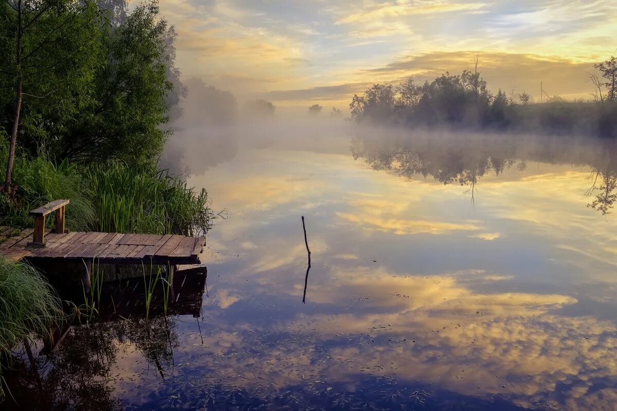 Рыбалка река вода. Природа рыбалка. Рыбалка пейзаж. Красивые пейзажи на рыбалке. Рыбак на реке.