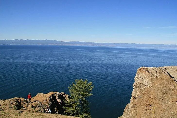 Озеро крейтер. Глубокое озеро байкал. Байкал пресноводное озеро. Озеро валькакынмангкы. Озеро байкал вид сверху.