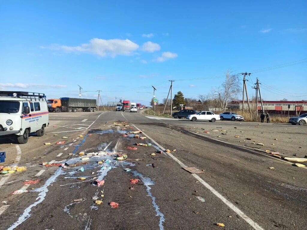 Кропоткин новочеркасск. ДТП Кропоткин 15 февраля. ДТП Краснодар Кропоткин.