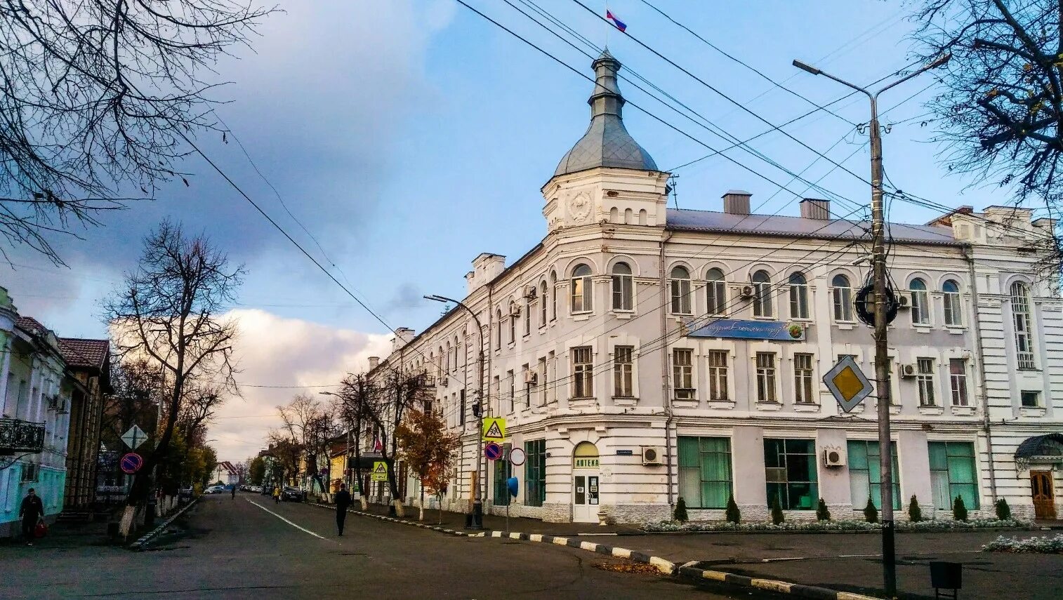 Сайт г мичуринска. Мичуринск Тамбовская область. Город Мичуринск Тамбовская область улица Тамбовская. Мичуринск центр города. Мичуринск Интернациональная 100.