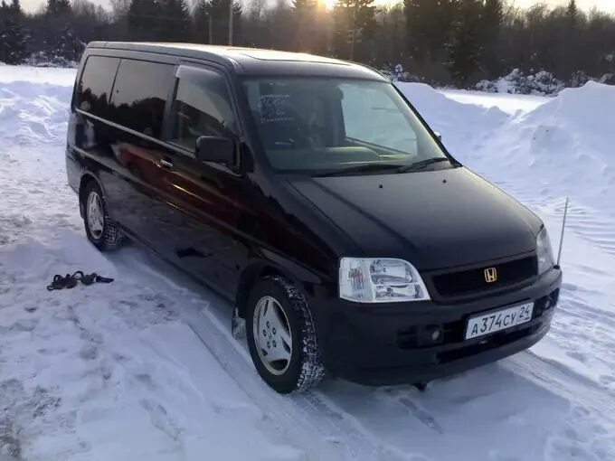 Степвагон 2000 год. Хонда Степвагон 2000. Минивэн Honda Stepwgn 2000. Хонда Степвагон 1996. Хонда Степвагон 2001.