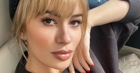 Русское порно видео: Брат трахает оның ұйықтап жатқан әпкесі