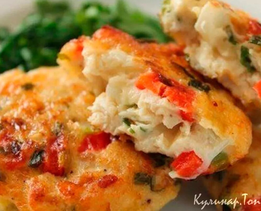 Фарш с цветной. Куриные котлеты с капустой. Куриные котлеты с сыром. Рубленные котлеты с грибами. Котлеты с цветной капустой и болгарским перцем.