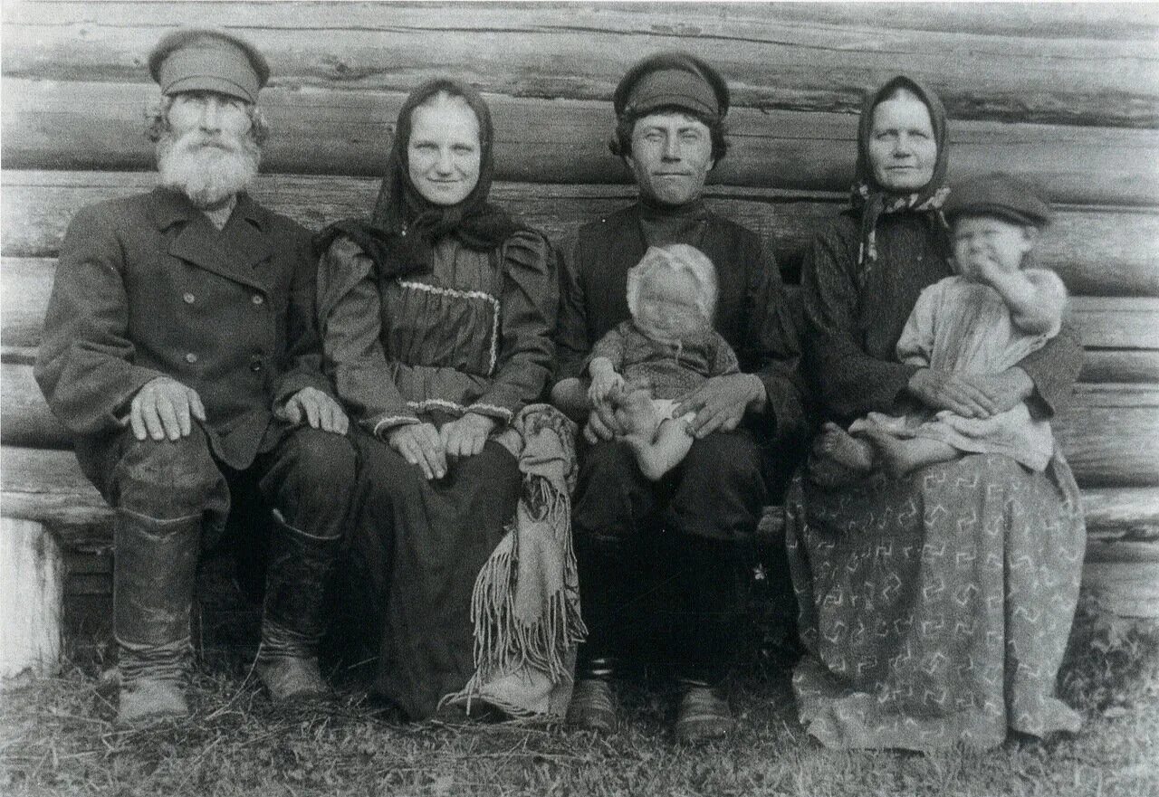 Где жили его родственники. Рязанская Губерния 19 век семья. Крестьяне 19 век Нижегородская Губерния. Русские крестьяне 19 века Прокудин Горский. Крестьяне 19 века в России Орловской губернии.