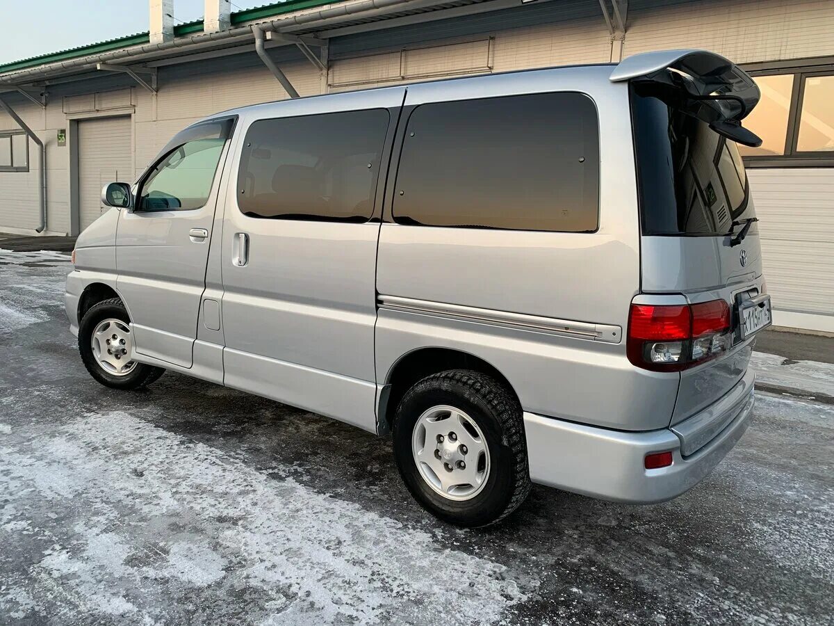 Хайс 2000 год. Toyota Touring Hiace 2000. Toyota Hiace 2000г. Тойота туринг Хайс 2000 год. Toyota Touring Hiace i.