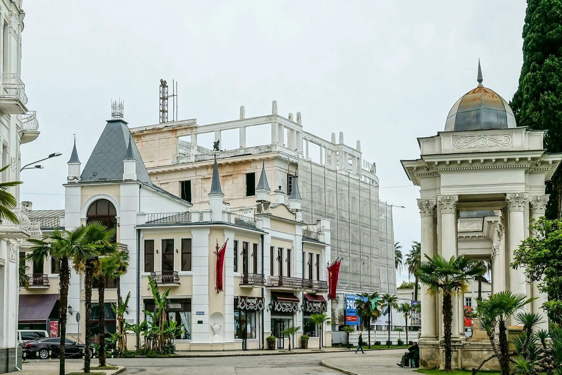 Голубой бриз, hotel, Autonomous Republic of Abkhazia, Town of Gagra, ulitsa Apsn