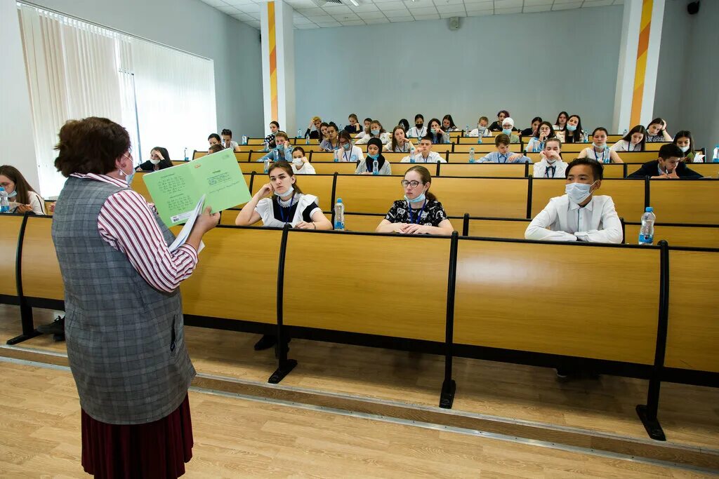 Поволжский государственный институт. Приволжская Академия Казань. Приволжский университет спорта и туризма Казань. Казань туризм университеты. Университет 20.35.