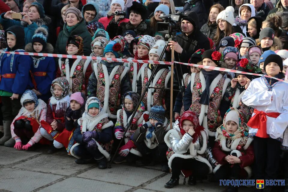 Волгоград Масленица в лицее Олимпия 8. 8 Лицей Волгоград. Лицей 8 Олимпия. Олимпия лицей 8 Масленица.