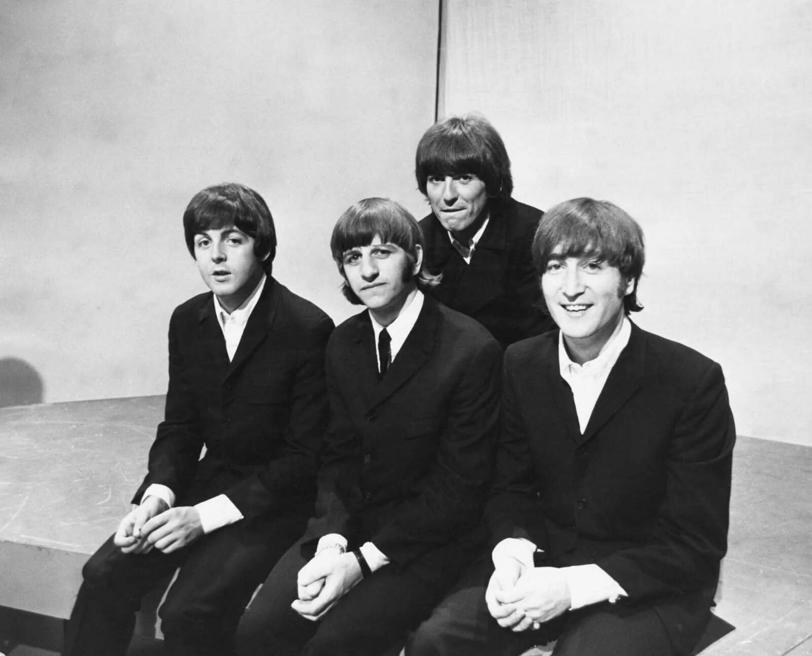 Беатлес группа. Битлз группа битлз. The beatles 1969. Беатлес группа. Битлз.
