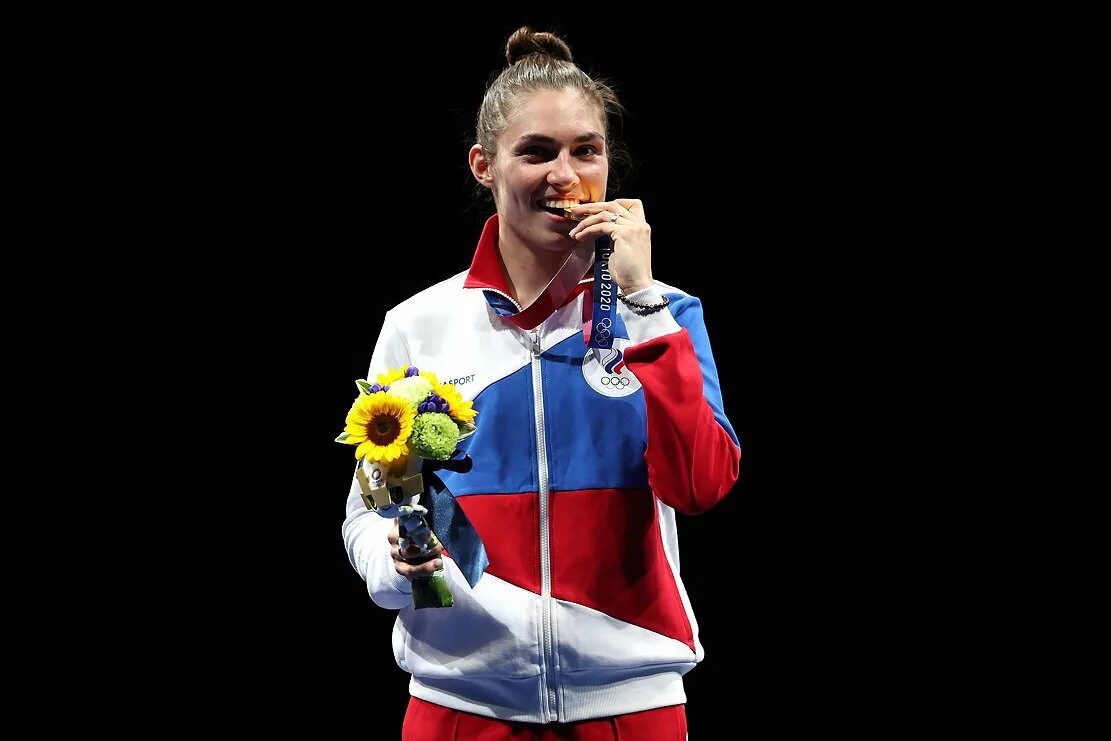 София позднякова фехтование. Саблистка софья позднякова. Софья позднякова фехтование. София позднякова олимпиада. Софии поздняковой.