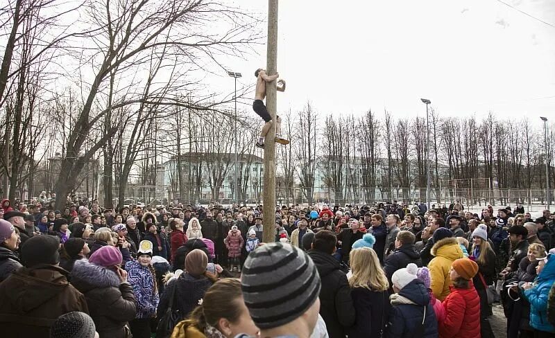 Программа на масленицу. Проводы масленицы в муроме. Масленица муром программа. Масленица в муроме. Сжигание чучела масленицы.