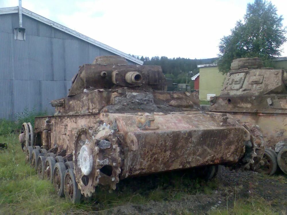 17-18 июня. 06. военные находки боевой техники. нашли танк времен. нашли танк времен.
