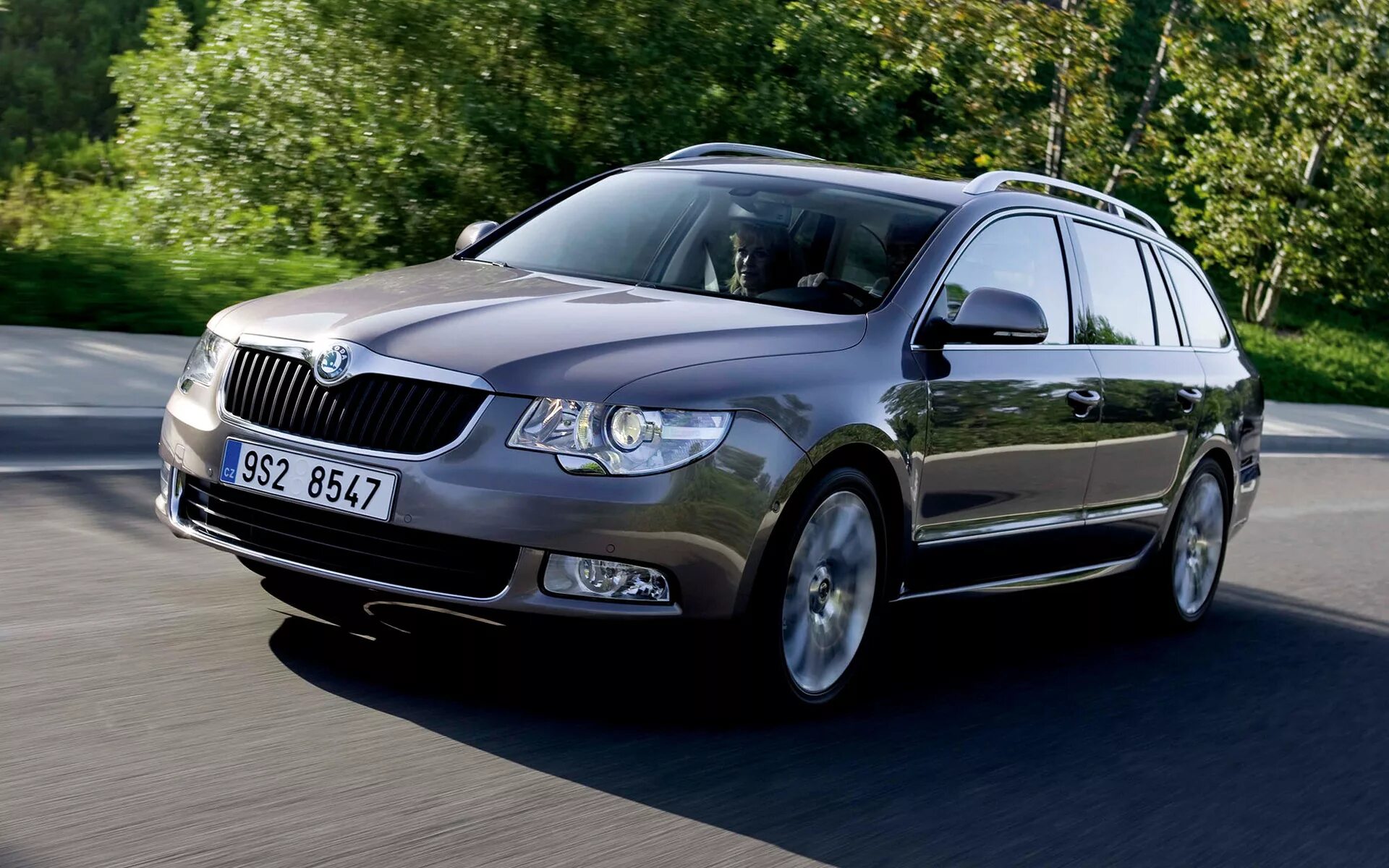 Шкода 98 года. Skoda Superb 2009. Skoda Superb Wagon. Skoda Superb 1 Combi.