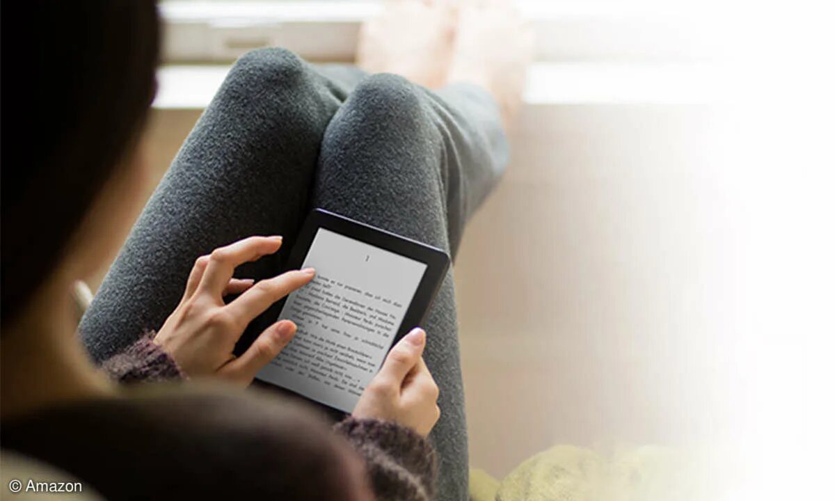 Amazon reading. Kindle Scribe. Kindle Scribe фото. Ink Kindle. Kindle (8th Generation).