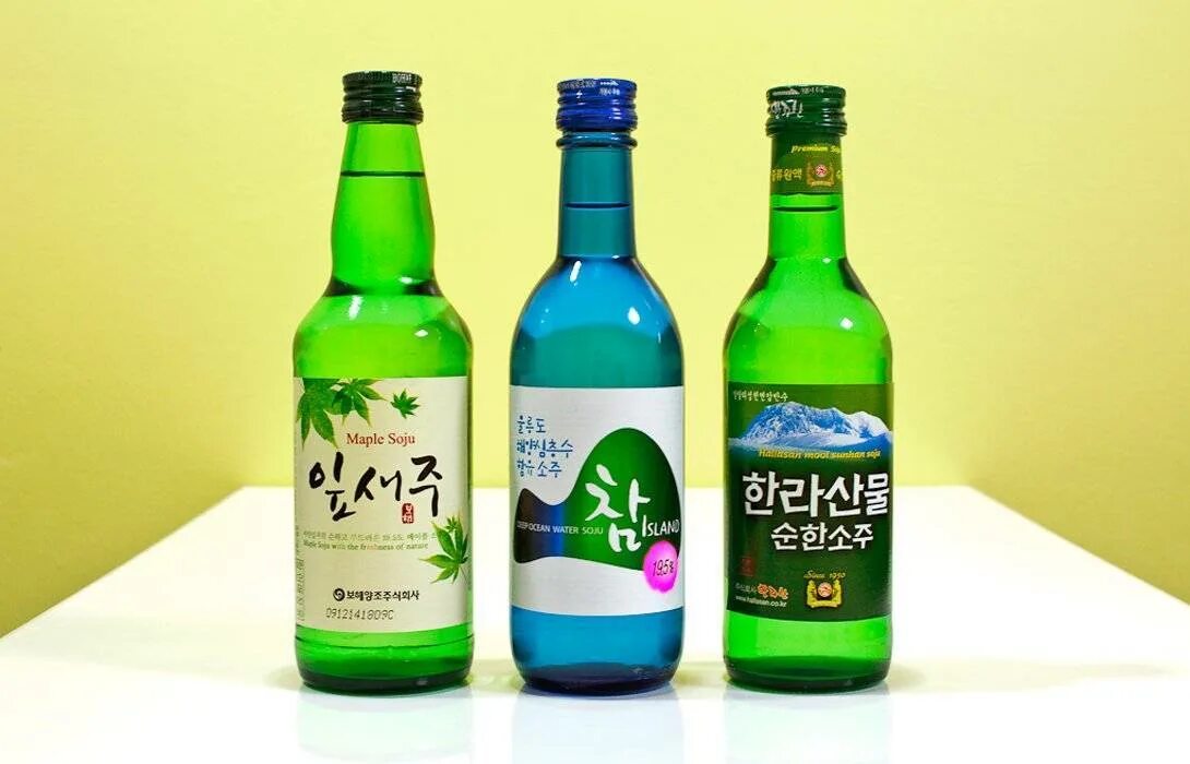 Соджо напиток. Корейский алкоголь соджу. Соджу напиток слабоалкогольный. Корейское пиво соджу.