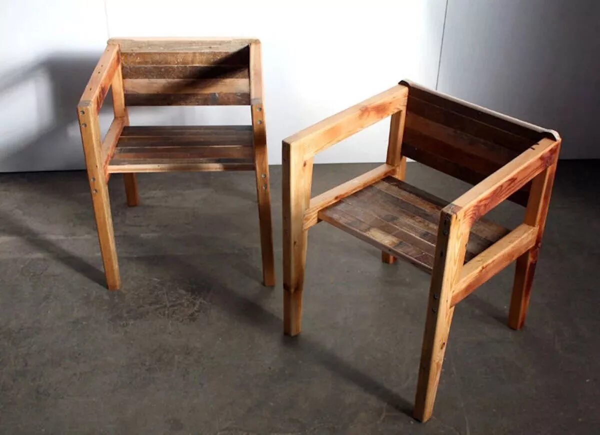 Удобный деревянный стул. Самодельный стул. Деревянный стул из брусков. Самодельные деревянные стулья. Легкий стул своими руками