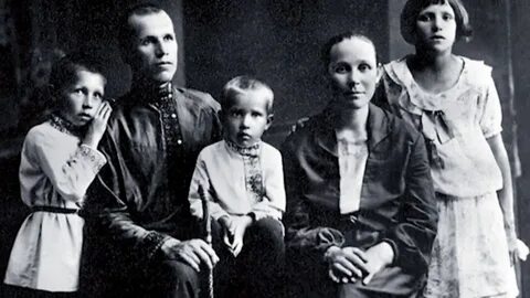 Биография ивана лапикова