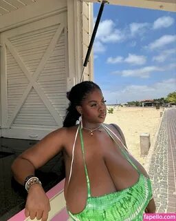 Chioma Lovv  chiomalovv Nude Leaked Photo 86 - Fapello.