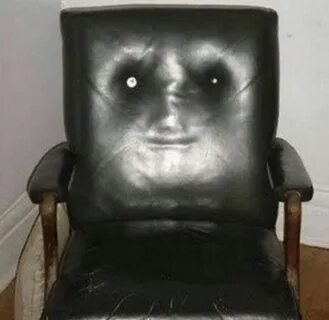 Лицо со стулом