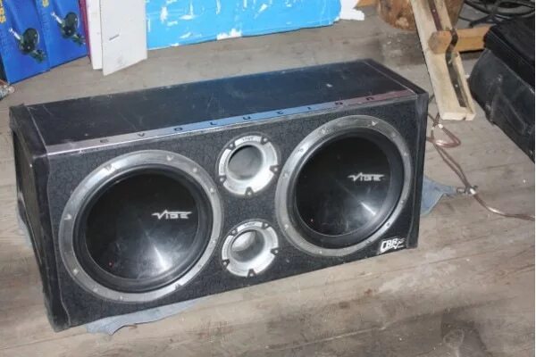 Vibe 12. Сабвуфер Vibe CBR 12. Саб Vibe CBR 12 Twin EVO. Двойной сабвуфер Vibe CBR 12 Twin. Сабвуфер Vibe CBR 3000w.