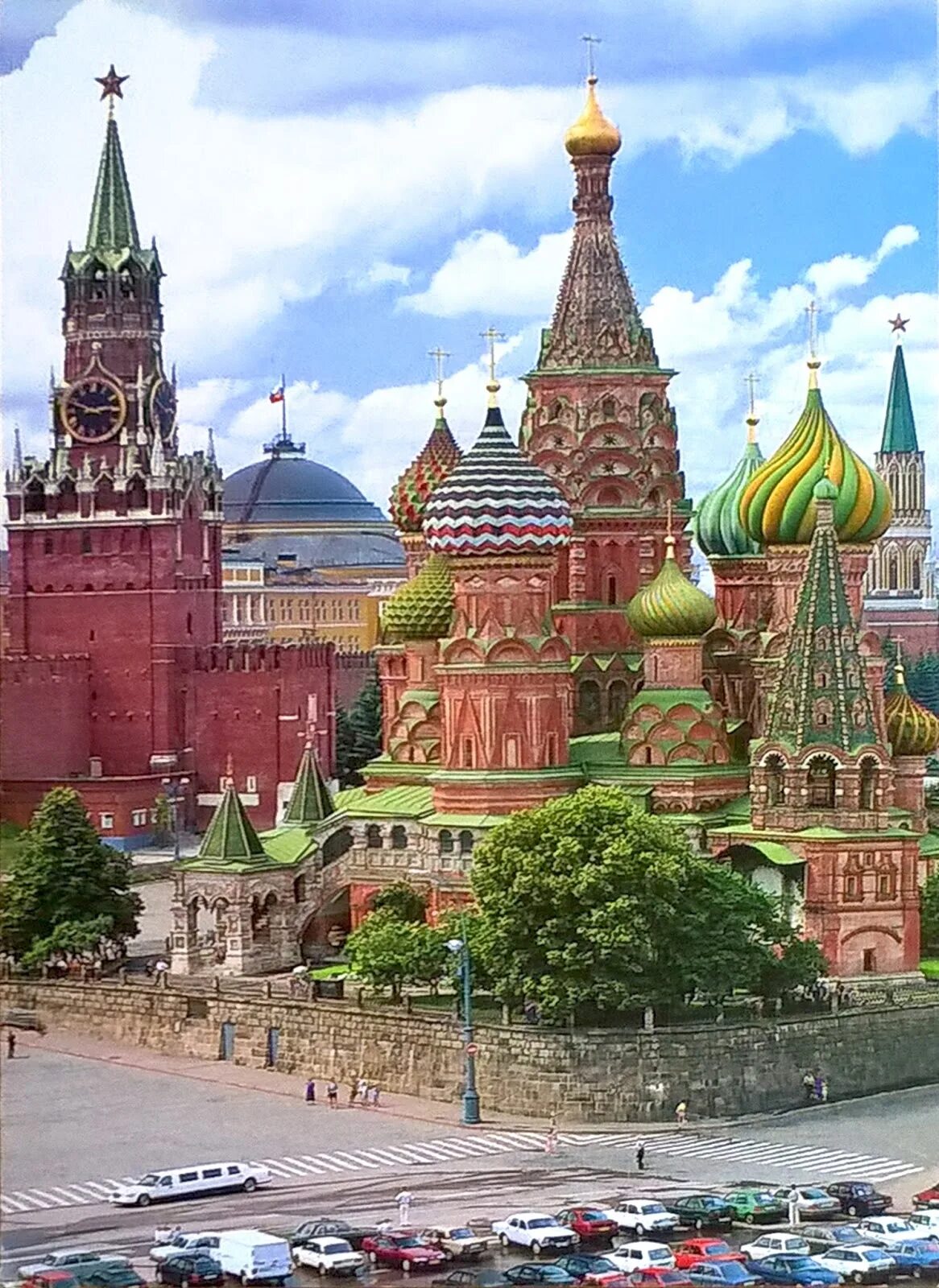 Посетить московский кремль. Посетить московский кремль