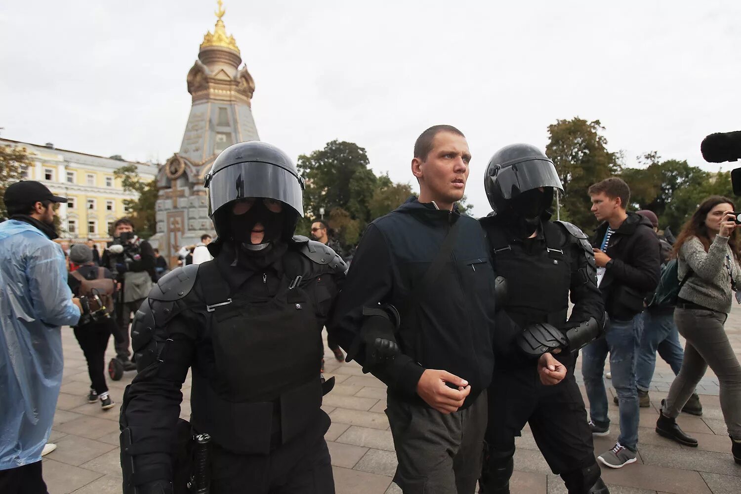 Митинги 2015 в Москве. После митинга в Москве. Собянин на митинге. Митинг 30.09.