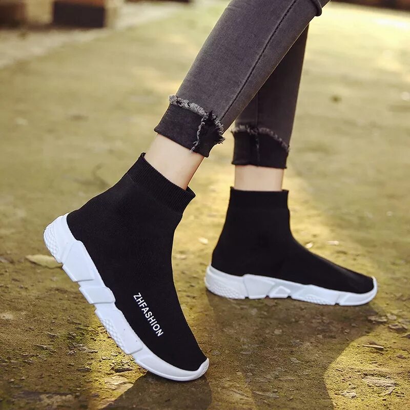 Balenciaga Sock Shoes Black женские. Кроссовки Баленсиага женские черные с белой подошвой. Баленсиага обувь женская. Баленсиага носки с подошвой. Кроссовки носок мужские купить