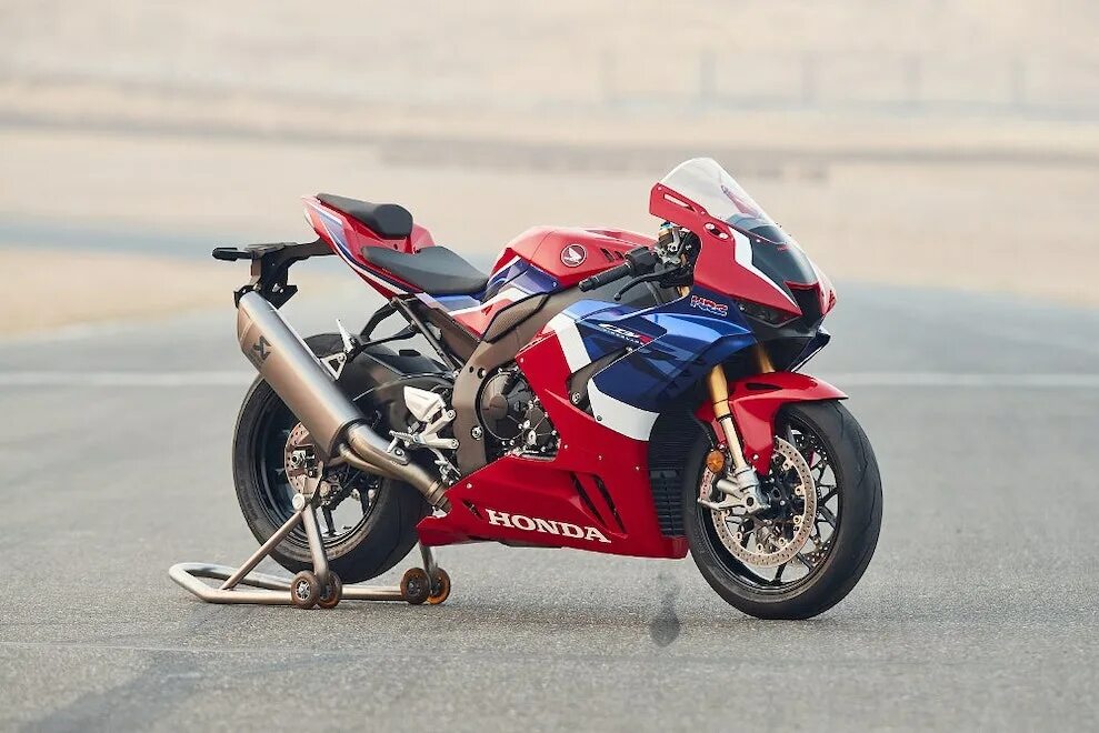 Honda cbr fireblade. Honda cbr1000rr Fireblade. Honda 1000rr Fireblade. Honda cbr1000rr r Fireblade SP. Honda CBR 1000 R.