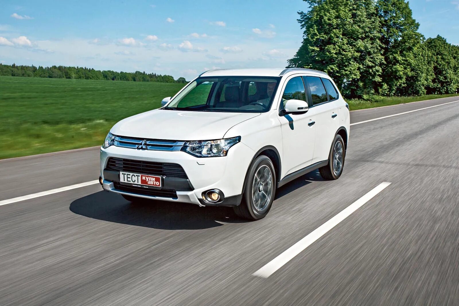 Аутлендер 4 поколения. Митсубиси Аутлендер 3. Митсубиси Аутлендер 21. Mitsubishi Outlander 2021.