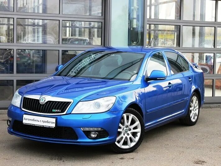 Skoda octavia rs 2.0 amt. Octavia RS 2012. Шкода Октавиа РС 2 синяя.