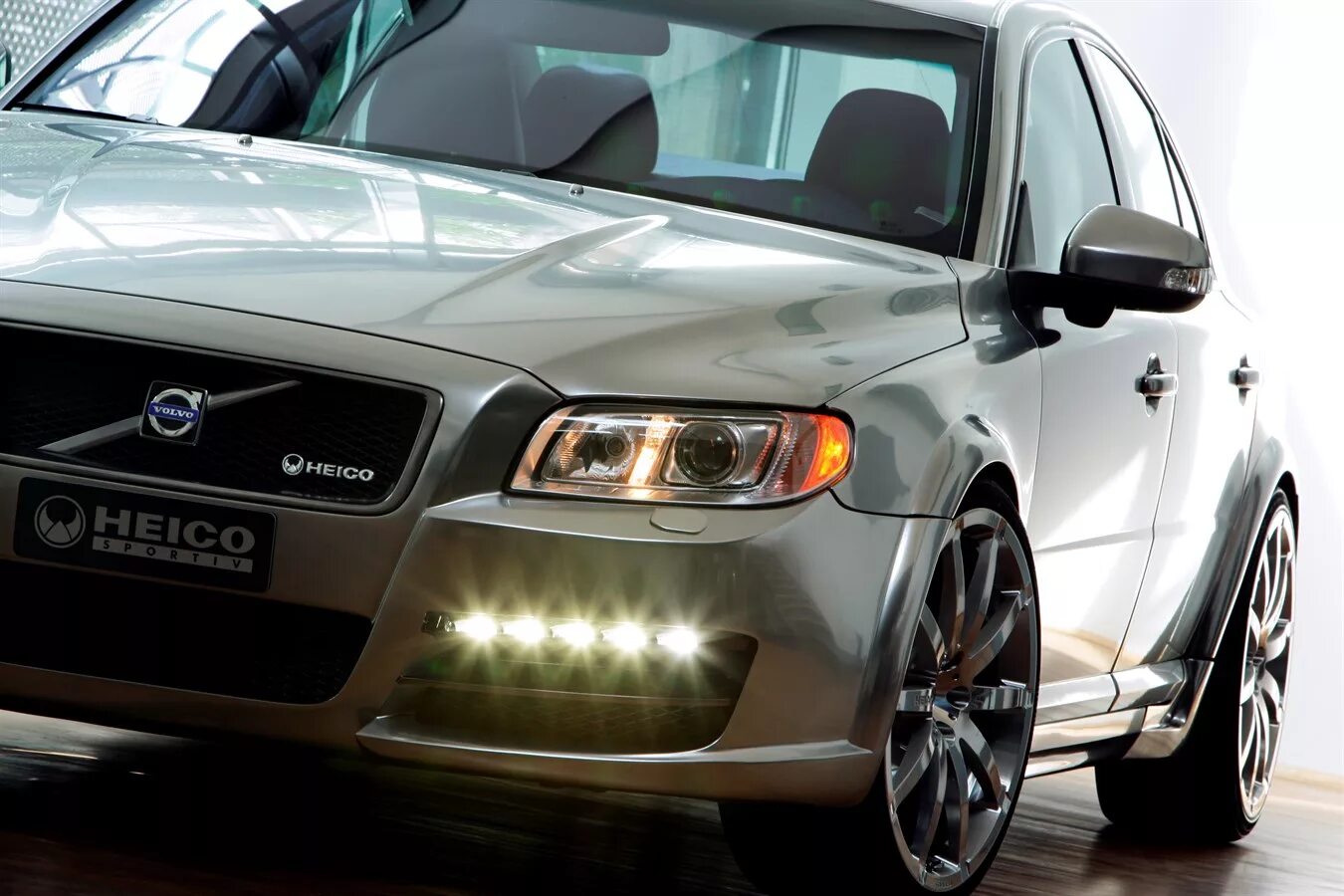 Фары volvo s80. Volvo s80 Heico. Volvo s80 II Heico. Volvo s40 Heico. Volvo s80 Sport.