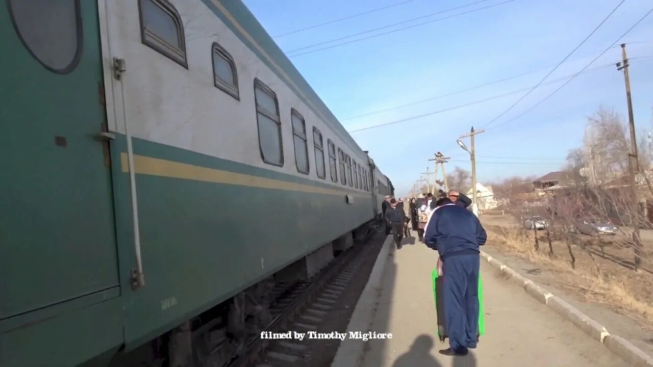 Поезд Ташкент Хива. Шарк поезд Ташкент. Поезд 009ф, Бухара — Ташкент «Шарк». Поезд Шарк Ташкент-Бухара.