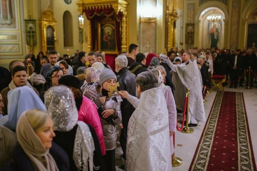 Православный рост. Митрополичья Рождественская елка Ростов. Вертеп в соборе Ростов-.