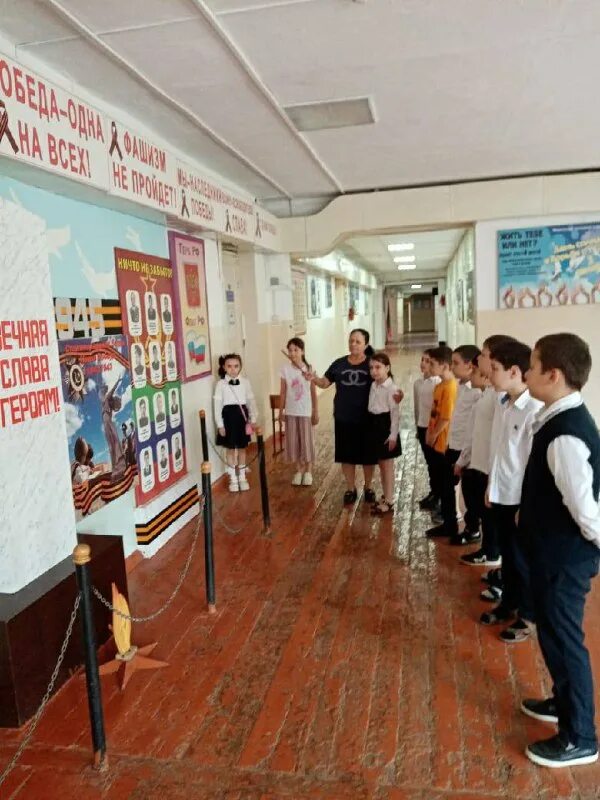 Сош 10 избербаш. Первая школа избербаш. 10 школа избербаш. 2 школа избербаш. Школа 10 избербаш.