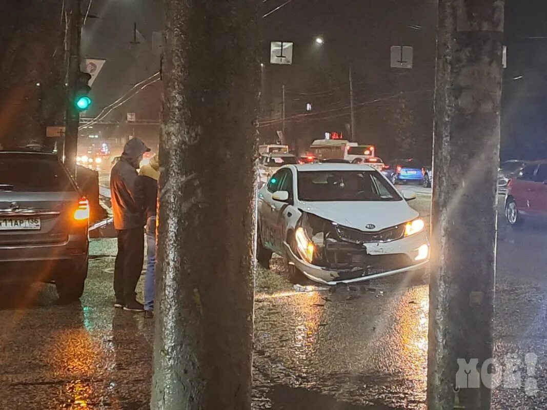 Тревога в воронеже сейчас. Авария на Московском проспекте Воронеж вчера. ДТП на Московском проспекте. ДТП Воронеж сегодня на Московском проспекте.