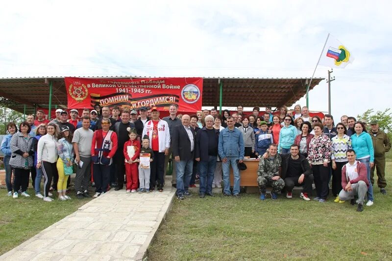 Сотниковское. Село Сотниковское. Ставропольский край село Сотниковское колхоз гигант. Жители села Сотниковское.