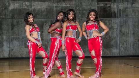 3 girls dance