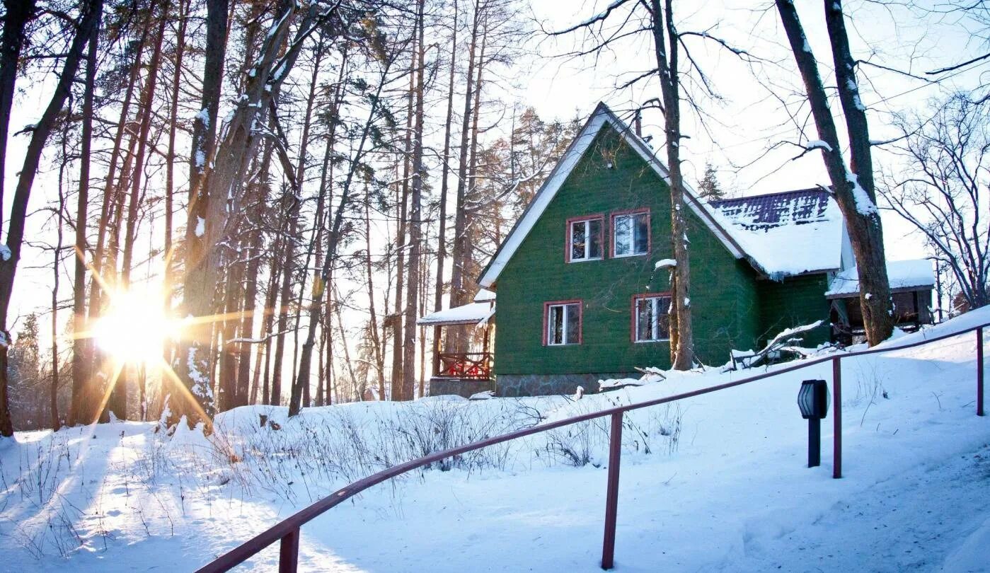 Парк отель Абрамцево. Гостиничный комплекс Абрамцево жучки. Абрамцево Ярославское шоссе. Подмосковная база